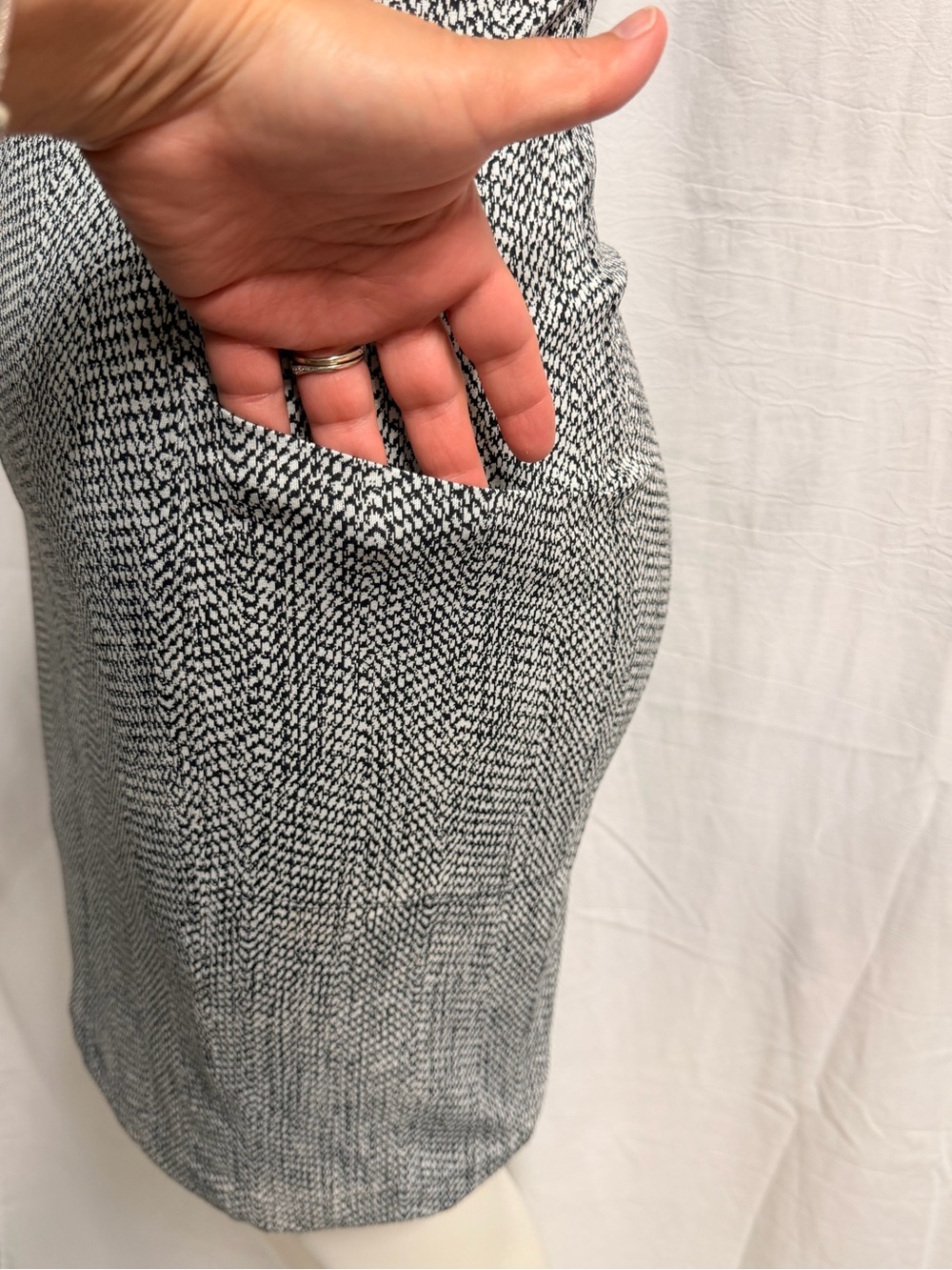 Athleta Long-Sleeve athletic Dress - Picture 3 of 6
